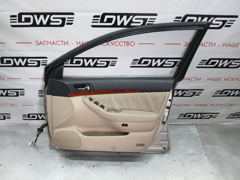 Дверь передняя правая, 11000 рублей, Красноярск