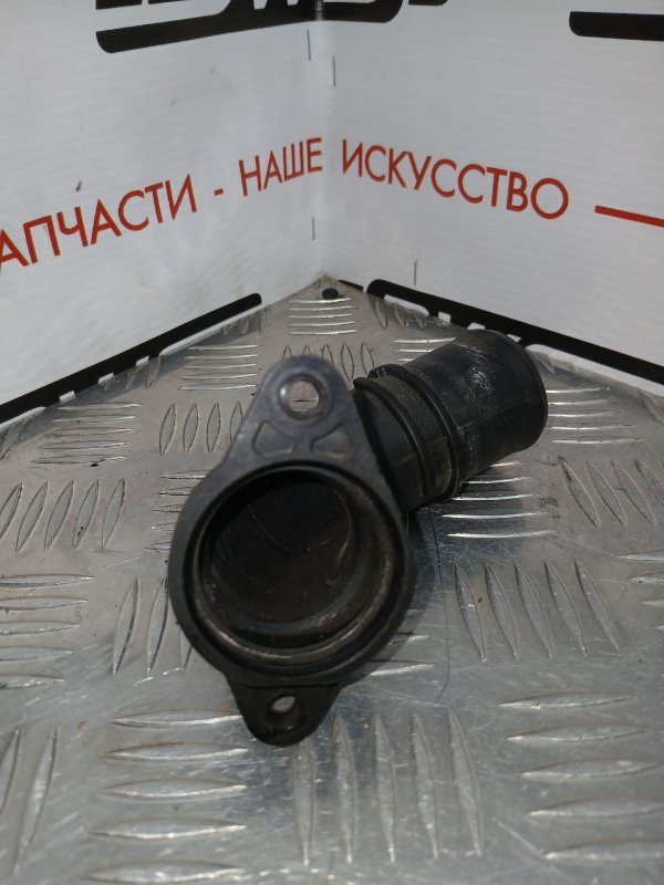 Корпус термостата LEXUS GS450H GWS191 2GR-FSE
