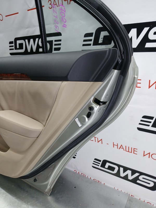 Дверь задняя правая, 10000 рублей, Красноярск