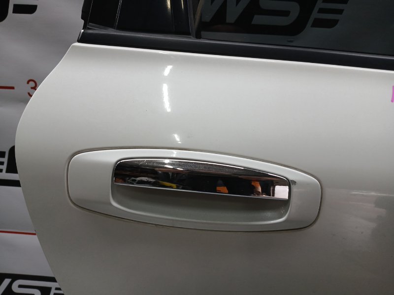 Дверь задняя правая, 10000 рублей, Красноярск