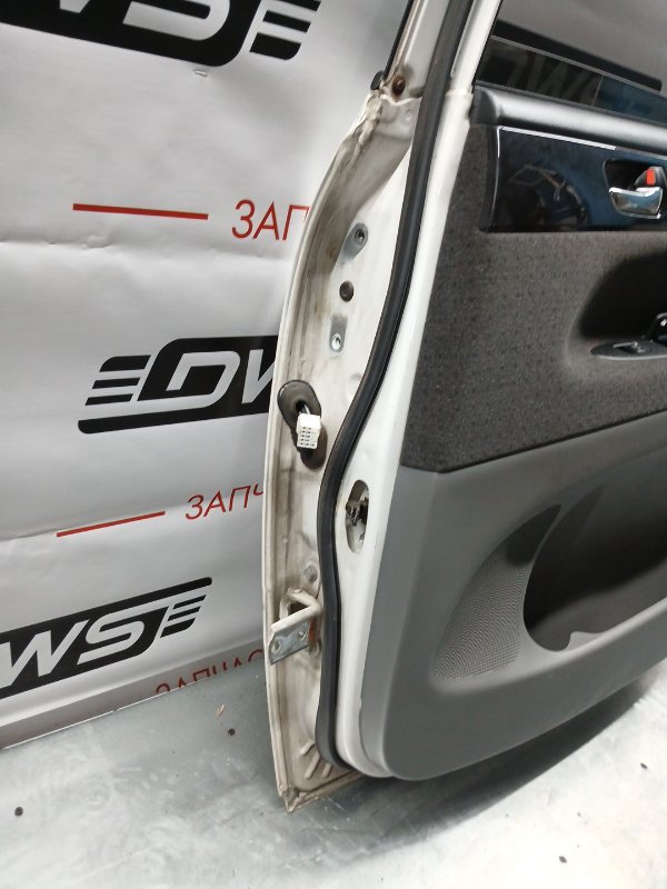 Дверь задняя правая, 10000 рублей, Красноярск