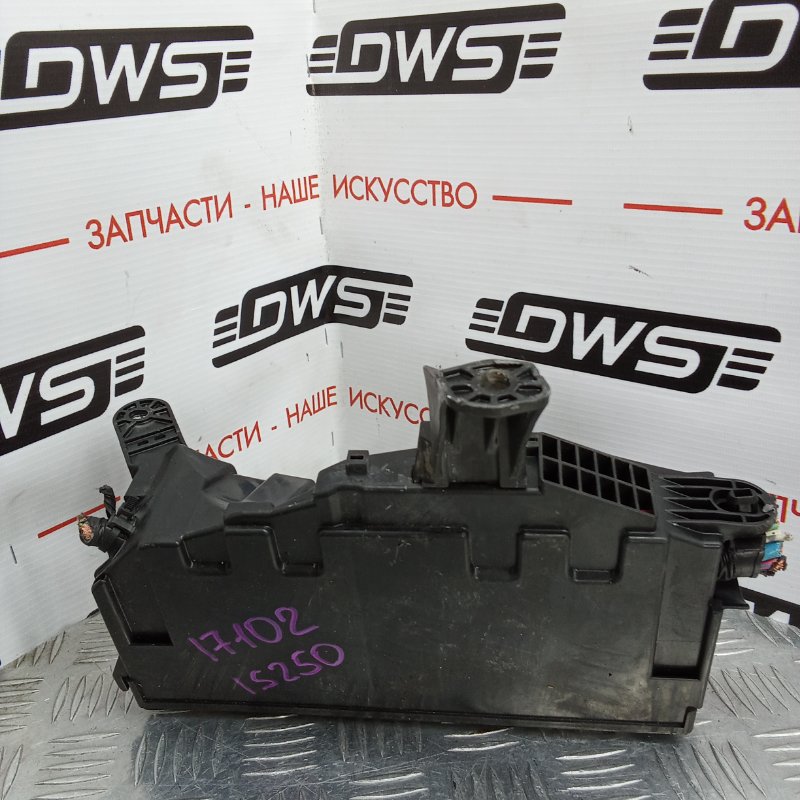 Блок предохранителей Lexus IS250 GSE25 4GR-FSE Б/У