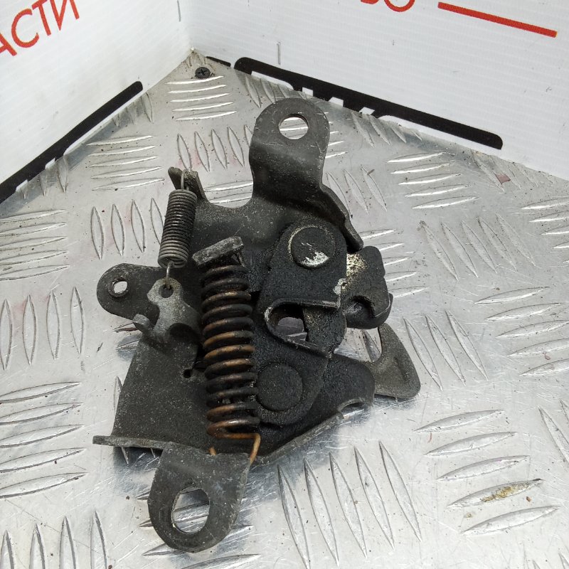 Замок капота, 1100 рублей, Красноярск