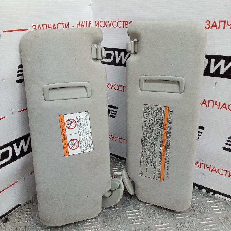 Козырек солнцезащитный Lexus IS250 GSE25 4GR-FSE 7431053140B0 контрактная
