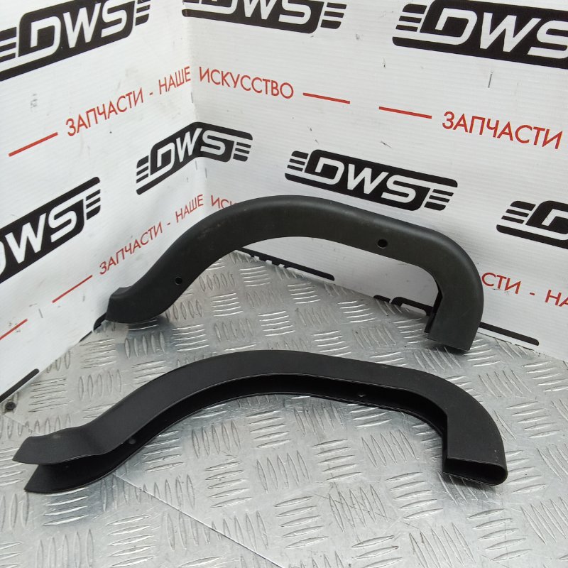 Кожух петли крышки багажника, 1000 рублей, Красноярск