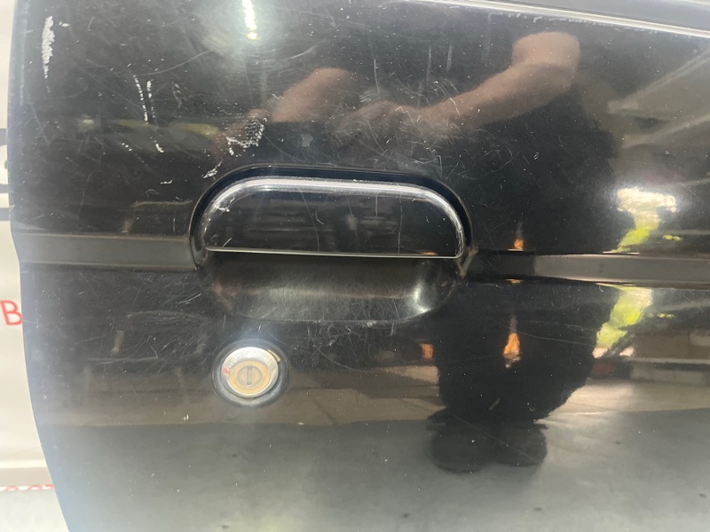 Дверь передняя правая, 9000 рублей, Красноярск