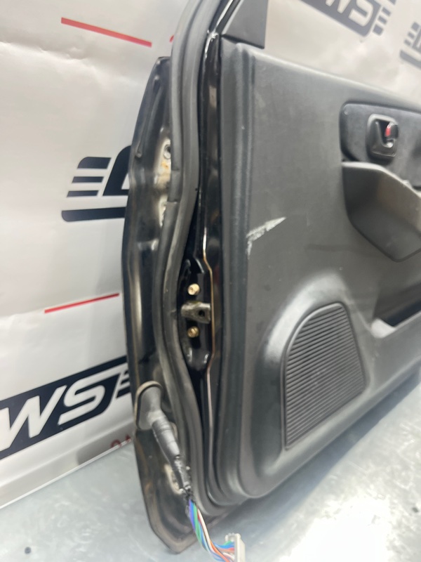 Дверь передняя правая, 9000 рублей, Красноярск