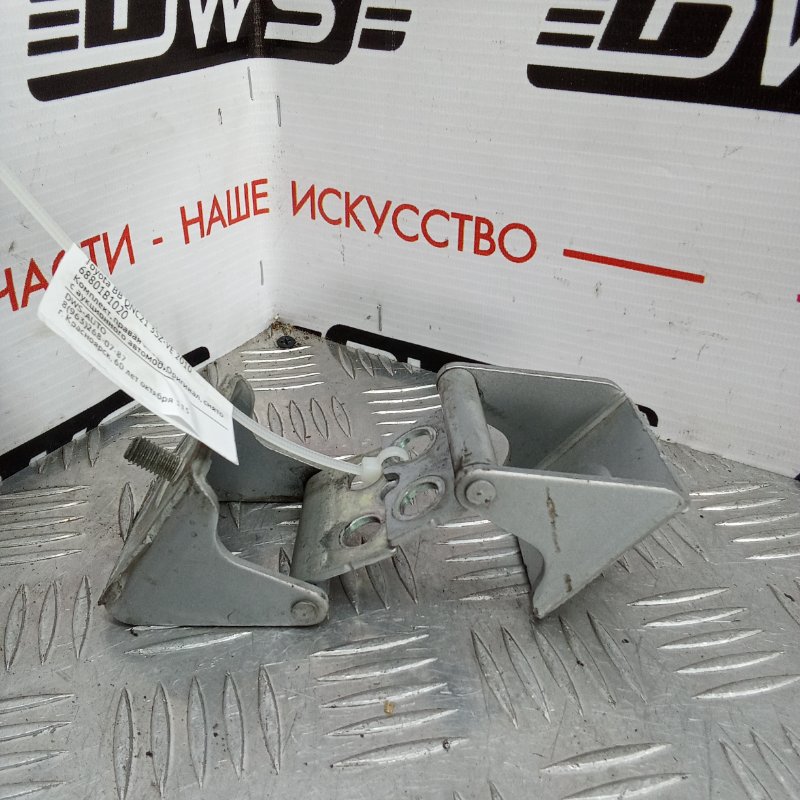 Петля двери багажника, 500 рублей, Красноярск