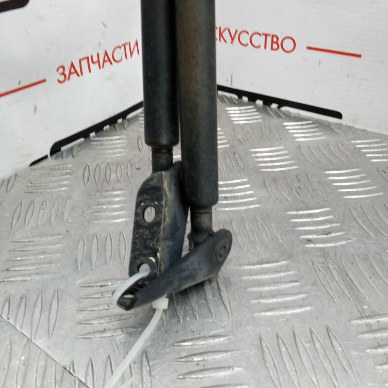 Амортизатор багажника, 1000 рублей, Красноярск