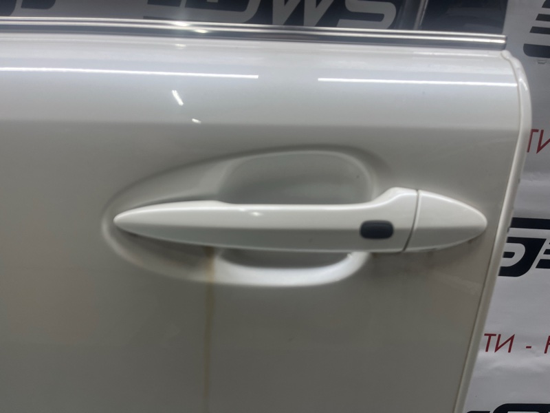 Дверь передняя левая, 12000 рублей, Красноярск