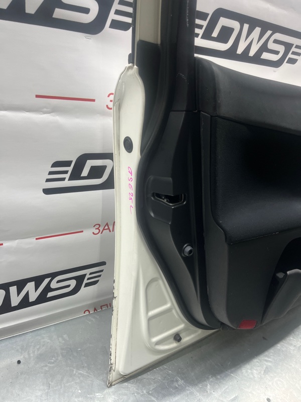 Дверь передняя левая, 12000 рублей, Красноярск