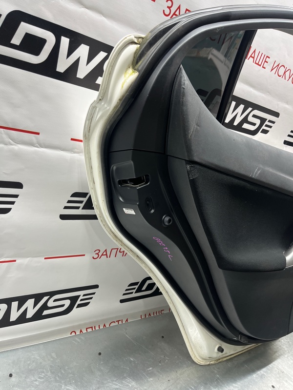 Дверь задняя левая, 10000 рублей, Красноярск