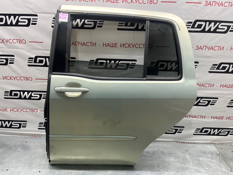 Дверь задняя левая, 9000 рублей, Красноярск