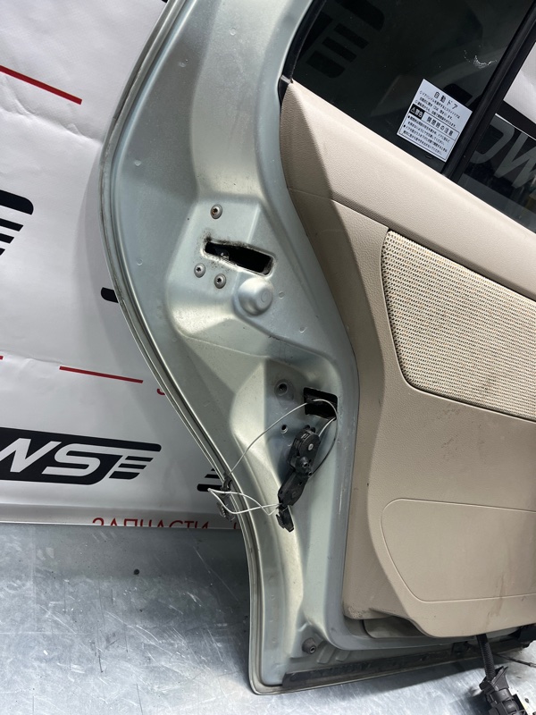 Дверь задняя левая, 9000 рублей, Красноярск