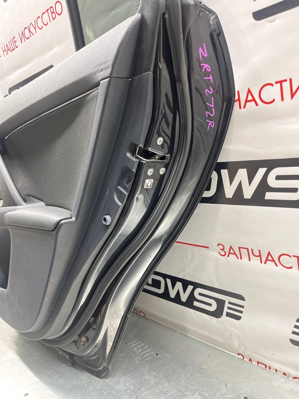 Дверь задняя правая, 8000 рублей, Красноярск