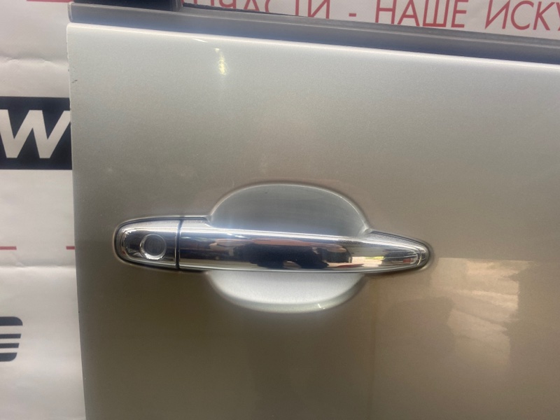 Дверь передняя правая, 10000 рублей, Красноярск