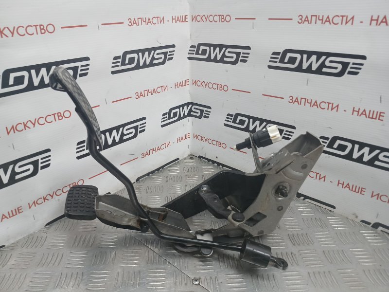 Педаль газа, 1000 рублей, Красноярск