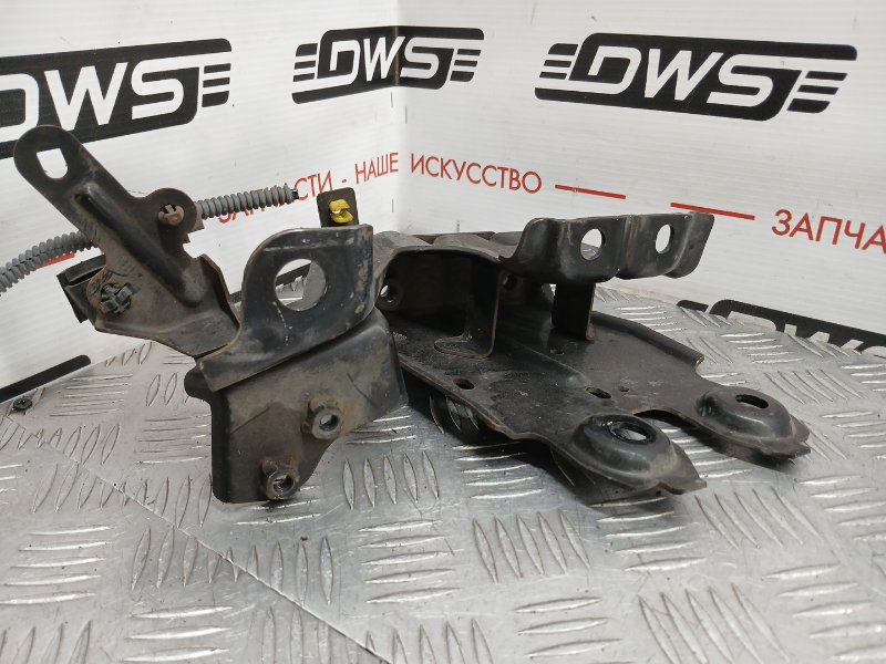 Кронштейн лонжерона, 1000 рублей, Красноярск