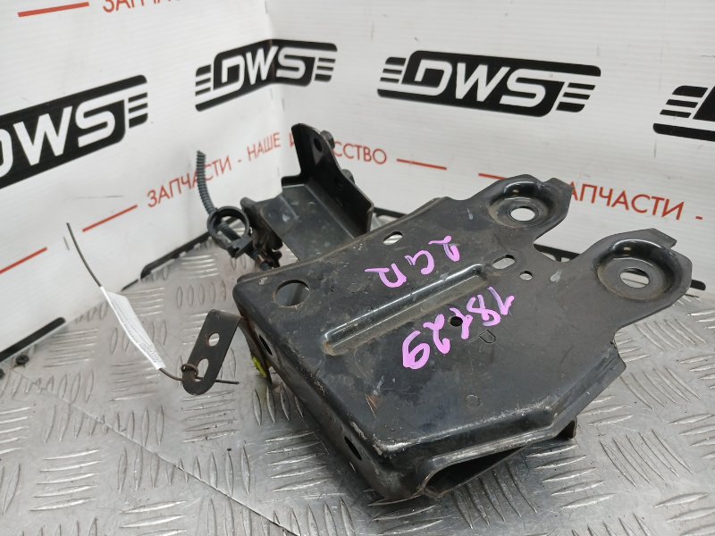 Кронштейн лонжерона, 1000 рублей, Красноярск