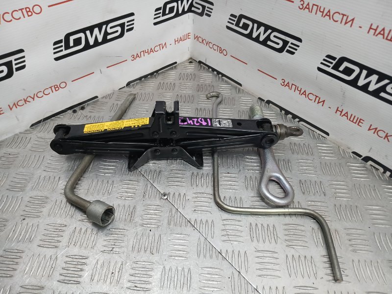 Домкрат, 2500 рублей, Красноярск