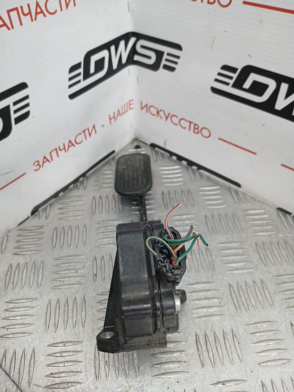 Педаль газа, 700 рублей, Красноярск