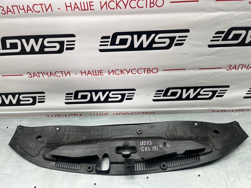 Декоративная накладка рамки радиатора, 1500 рублей, Красноярск