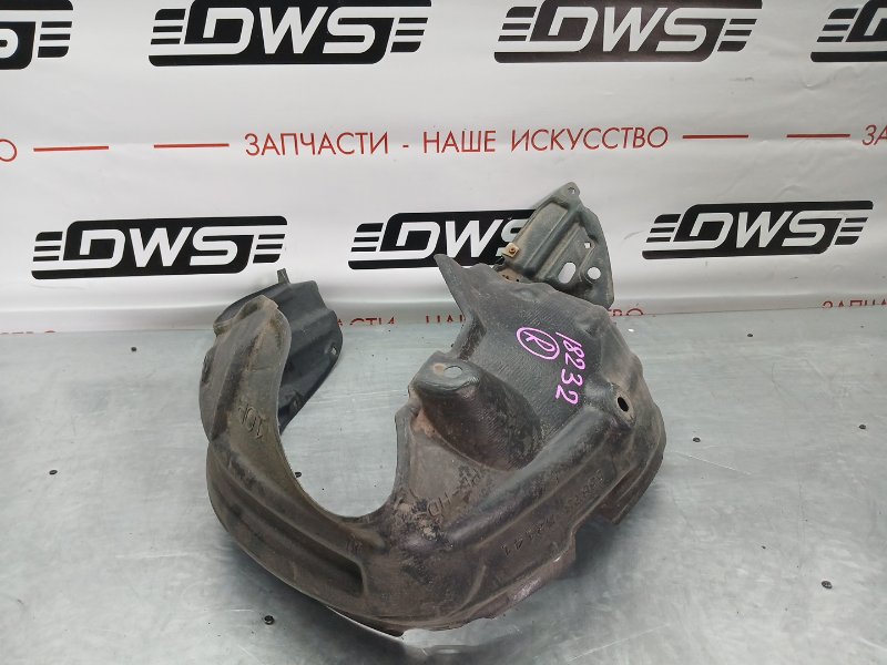 Подкрылок, 1500 рублей, Красноярск