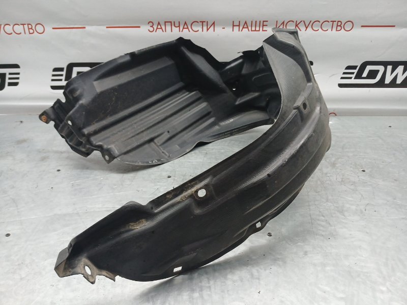 Подкрылок, 1500 рублей, Красноярск