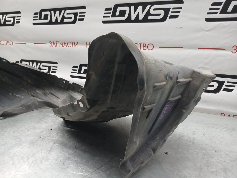 Подкрылок, 1500 рублей, Красноярск