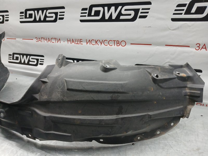 Подкрылок, 1500 рублей, Красноярск