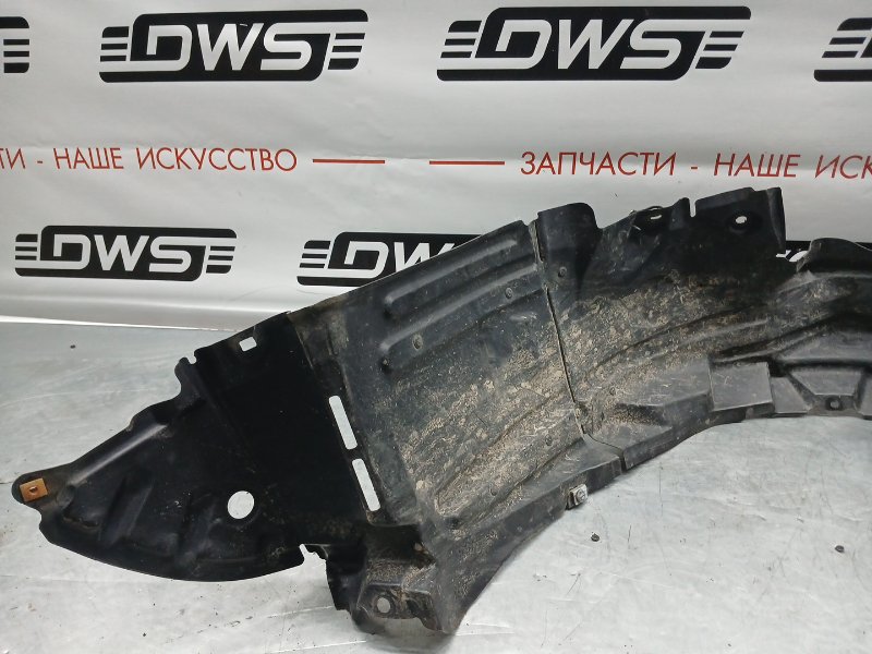 Подкрылок, 5000 рублей, Красноярск