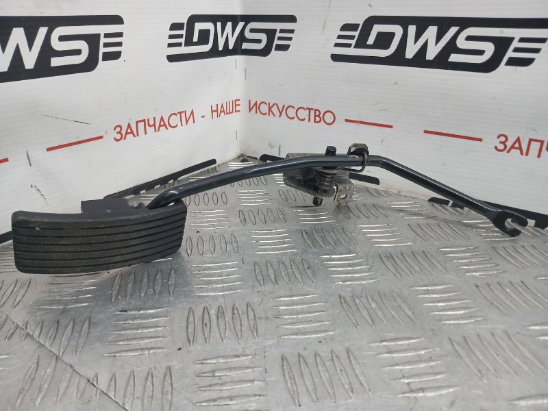 Педаль газа, 500 рублей, Красноярск