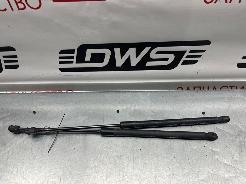 Амортизатор багажника, 400 рублей, Красноярск