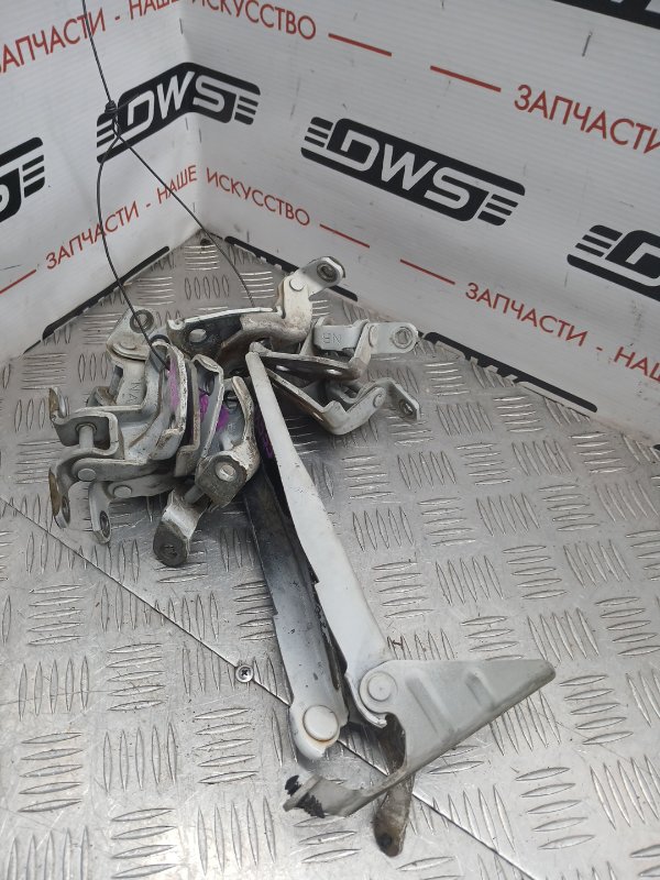 Петля капота, 1500 рублей, Красноярск