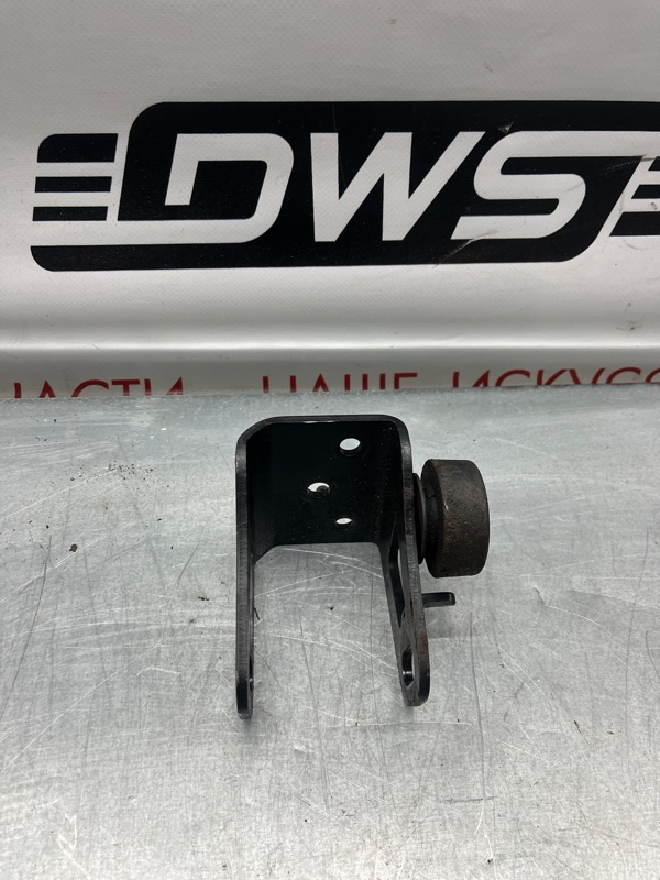 Кронштейн двигателя, 1500 рублей, Красноярск