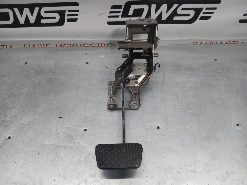 Педаль тормоза, 500 рублей, Красноярск