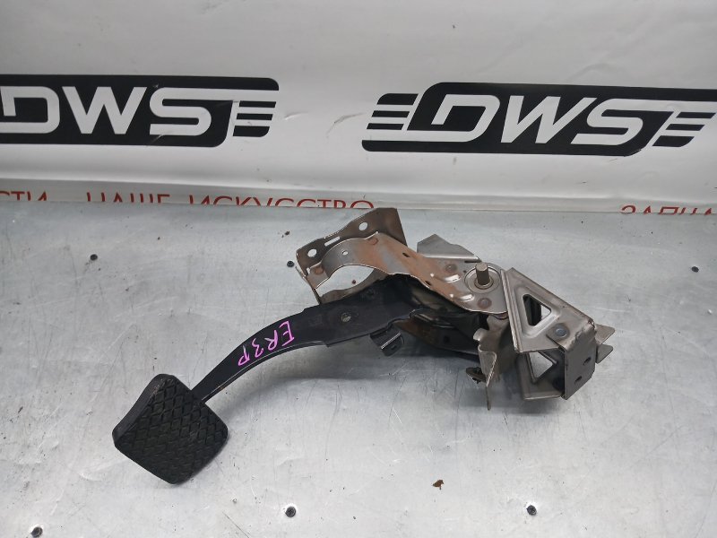 Педаль тормоза, 500 рублей, Красноярск