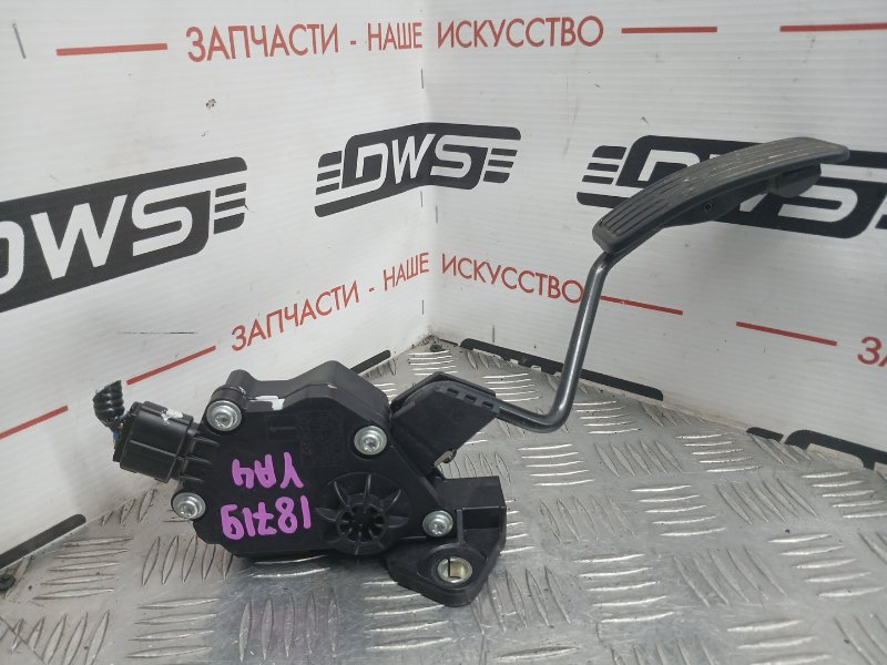 Педаль газа, 300 рублей, Красноярск