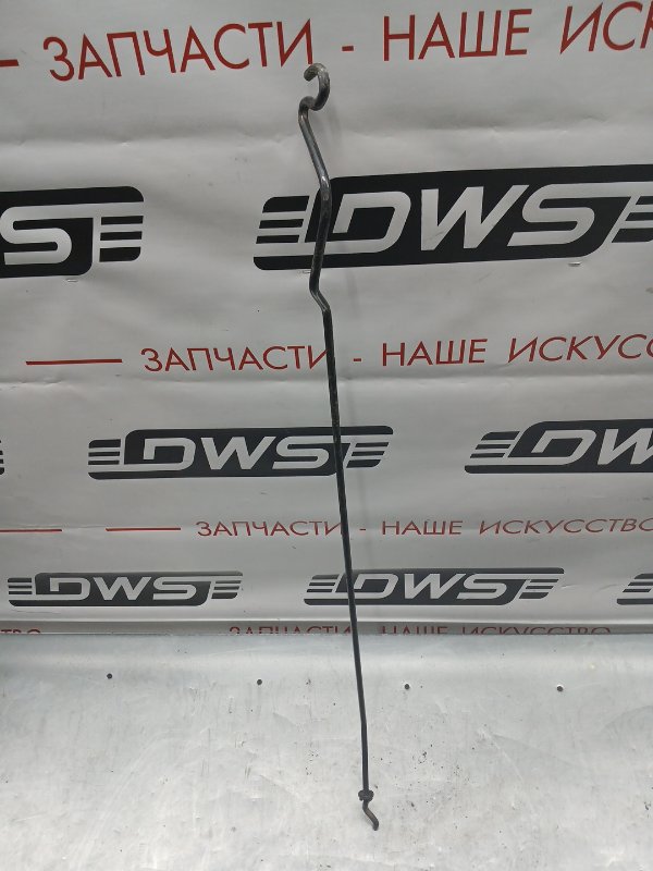 Упор капота, 500 рублей, Красноярск