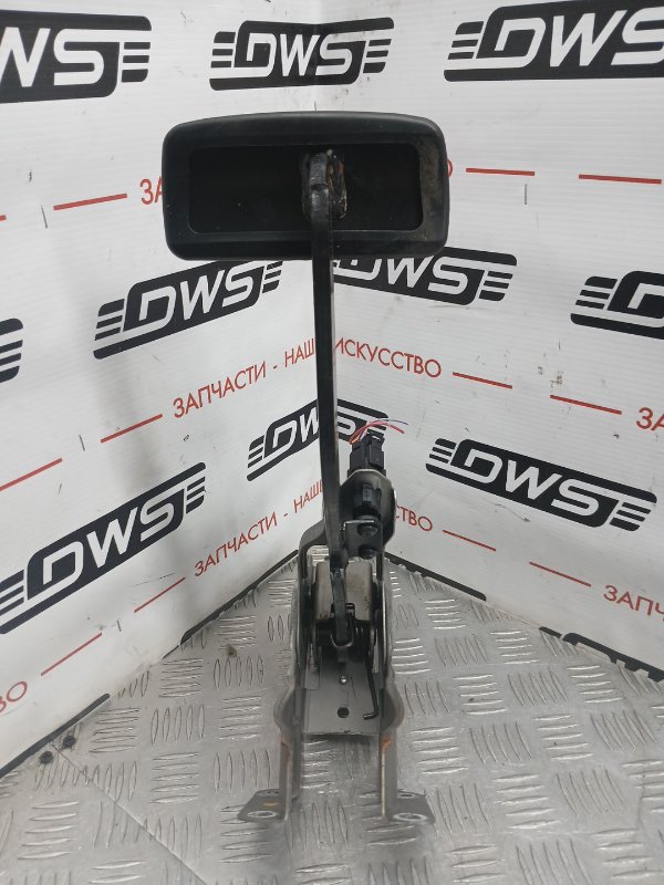 Педаль тормоза, 1000 рублей, Красноярск