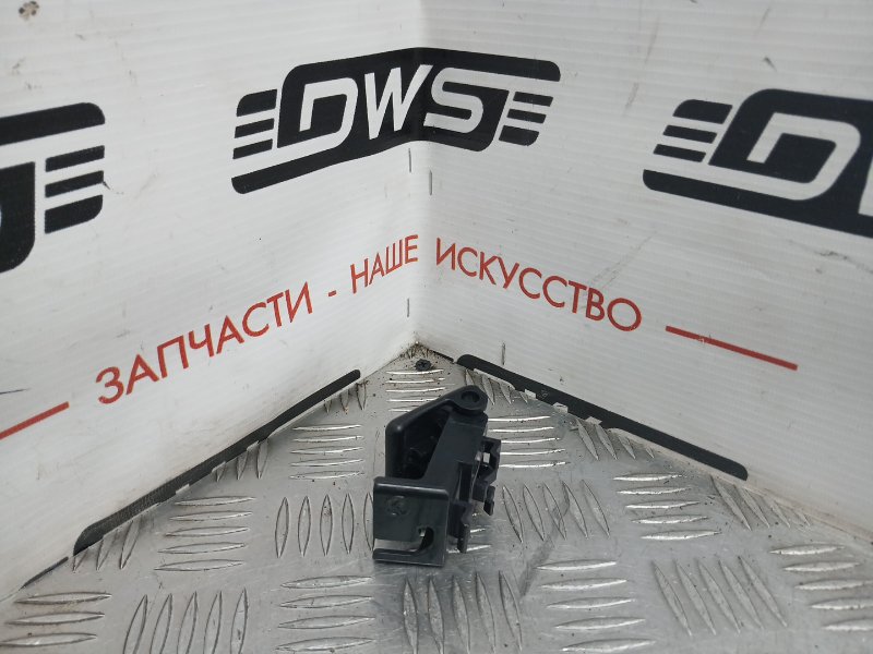 Кнопка открывания капота, 500 рублей, Красноярск