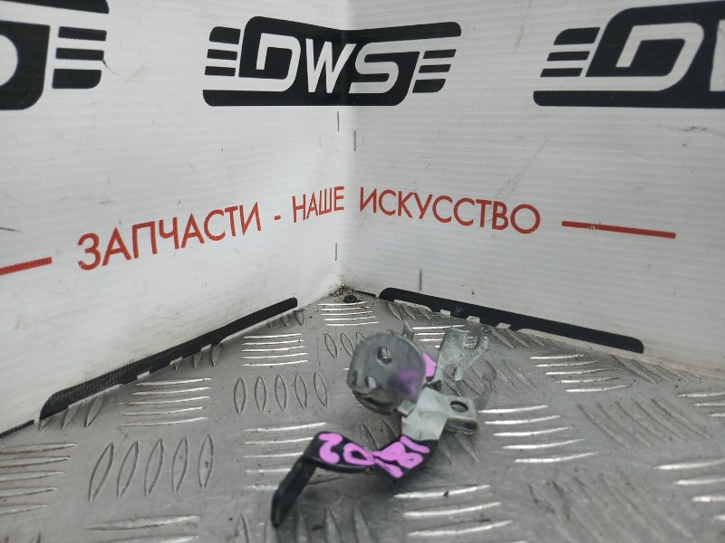 Кнопка открывания бензобака, 500 рублей, Красноярск