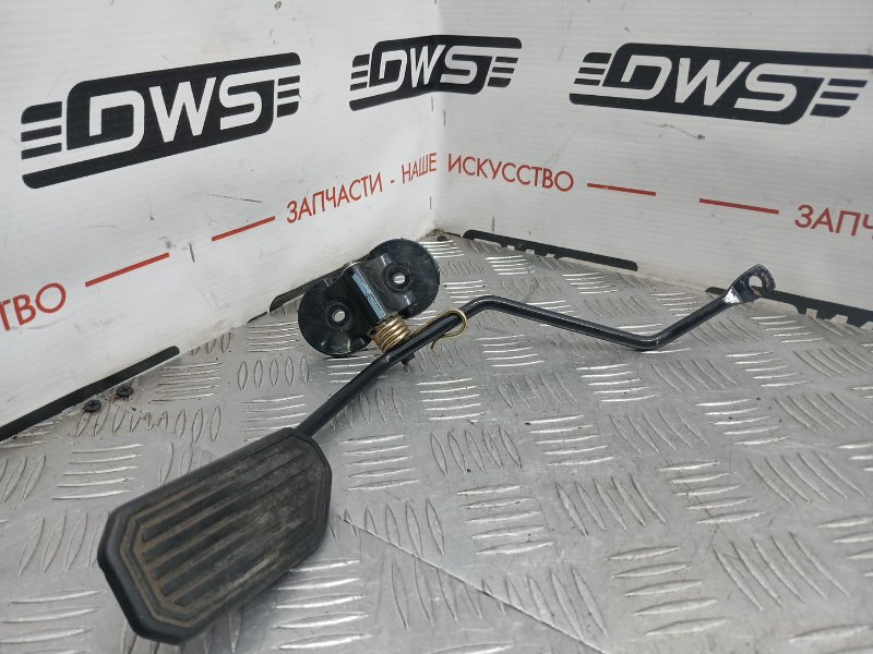 Педаль газа, 1000 рублей, Красноярск