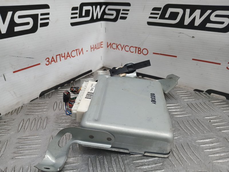 Блок управления подвеской, 500 рублей, Красноярск