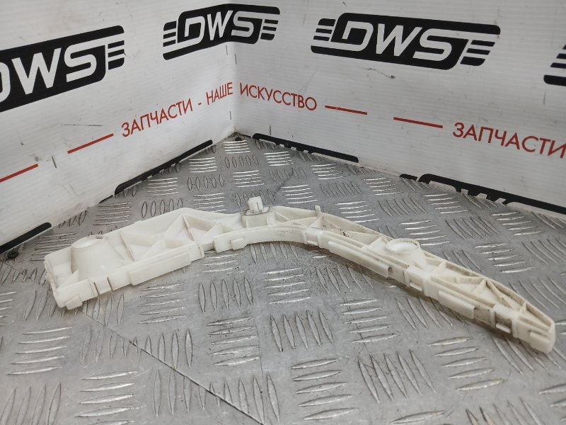 Крепление бампера, 1000 рублей, Красноярск