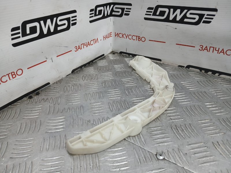 Крепление бампера, 1000 рублей, Красноярск