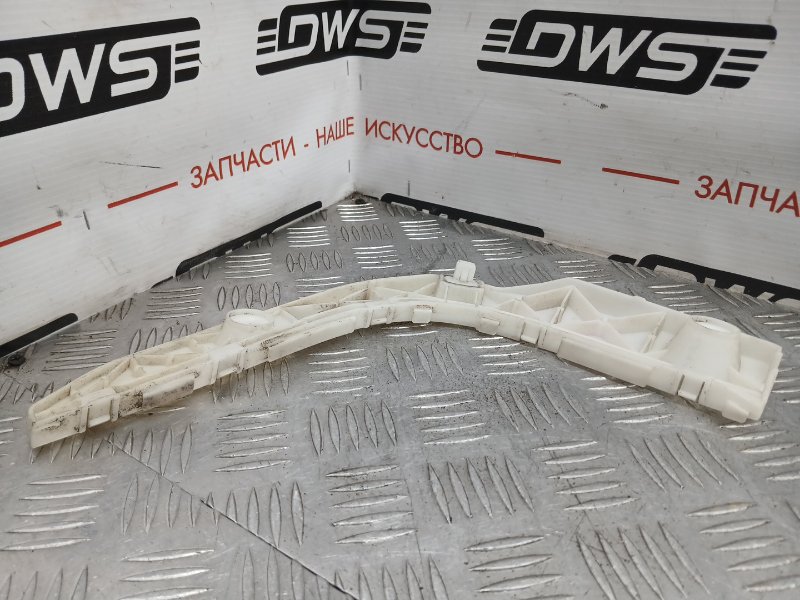 Крепление бампера, 1000 рублей, Красноярск