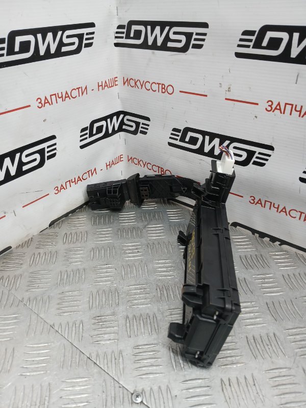 Блок управления доводчика багажной двери, 1000 рублей, Красноярск