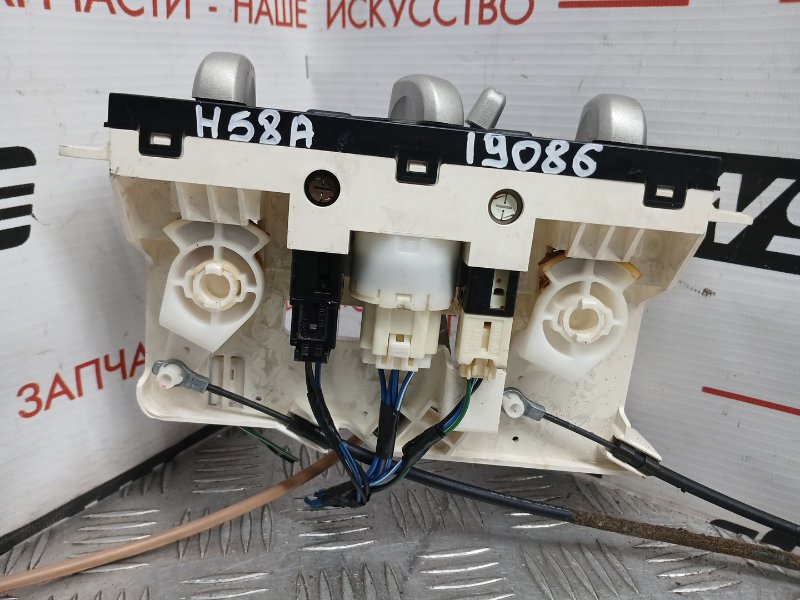 Блок управления климат-контролем, 2000 рублей, Красноярск