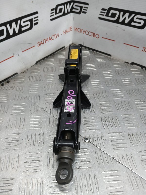 Домкрат, 1200 рублей, Красноярск